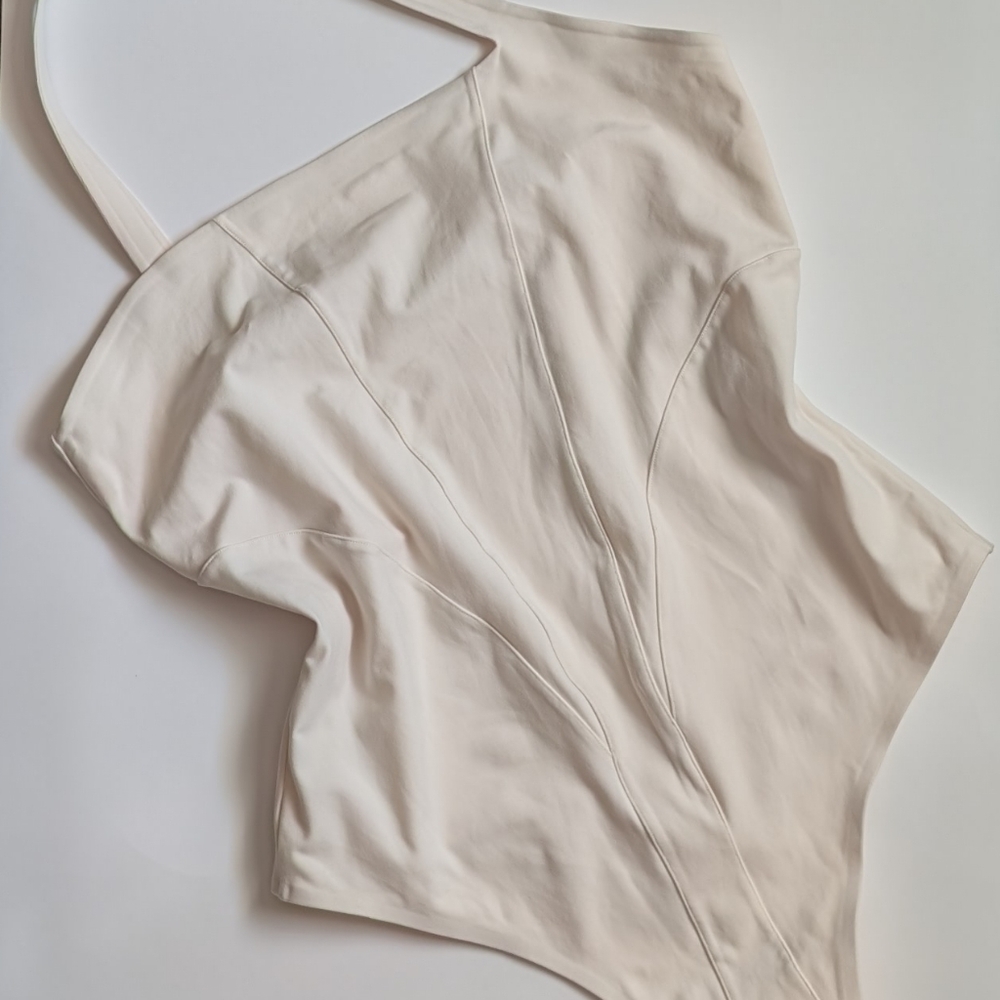 Le Ore Cream One Shoulder Bodysuit Size 2XL